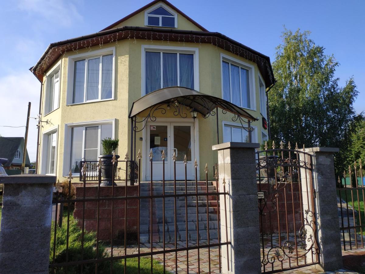 Guest House Na Sovetskoy Lepel Bagian luar foto